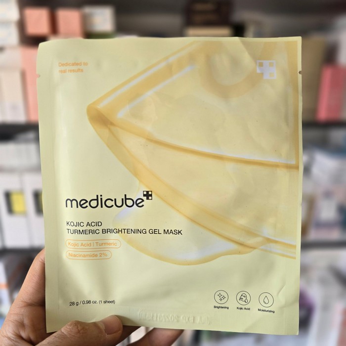 تصویر اختصاصی ماسک ورقه ای kojic acid turmeric مدی کیوب